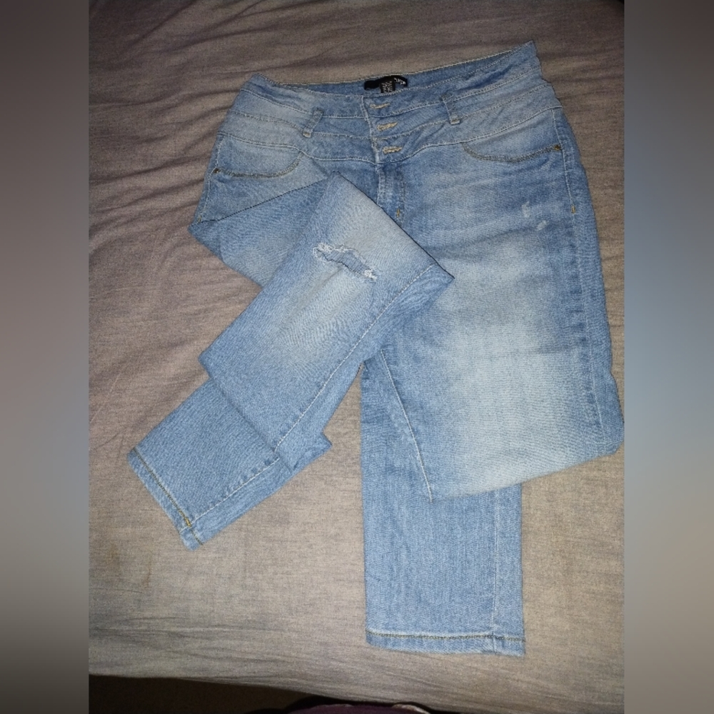 Mid rise jeans